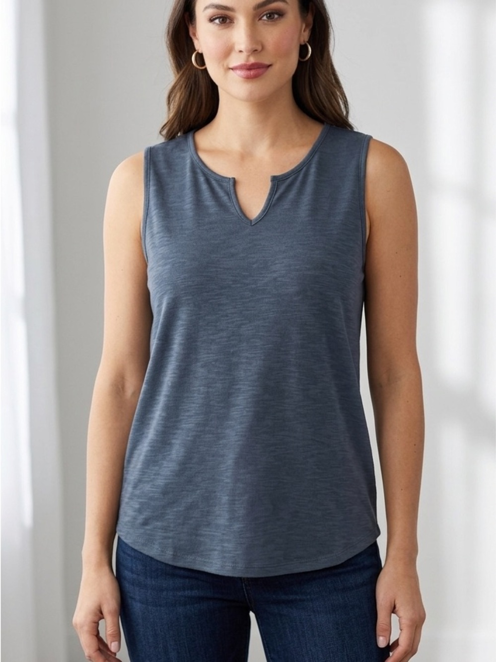 Green Envelope Woman’s Sleeveless Slate Blue Tank Top size medium
